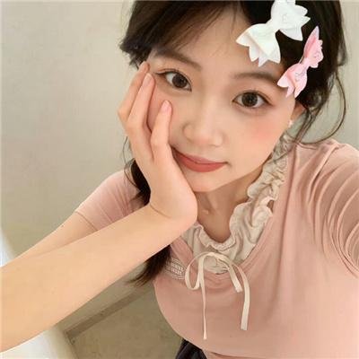 厄尔自助餐厅的女子天团